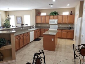 3818 E Hazeltine Way in Chandler, AZ - Building Photo - Building Photo