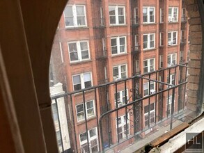 PINEAPPLE STREET in Brooklyn, NY - Building Photo - Building Photo