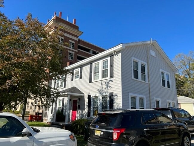 property at 804 12th St