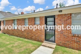 1020 Boston St in Memphis, TN - Building Photo - Building Photo