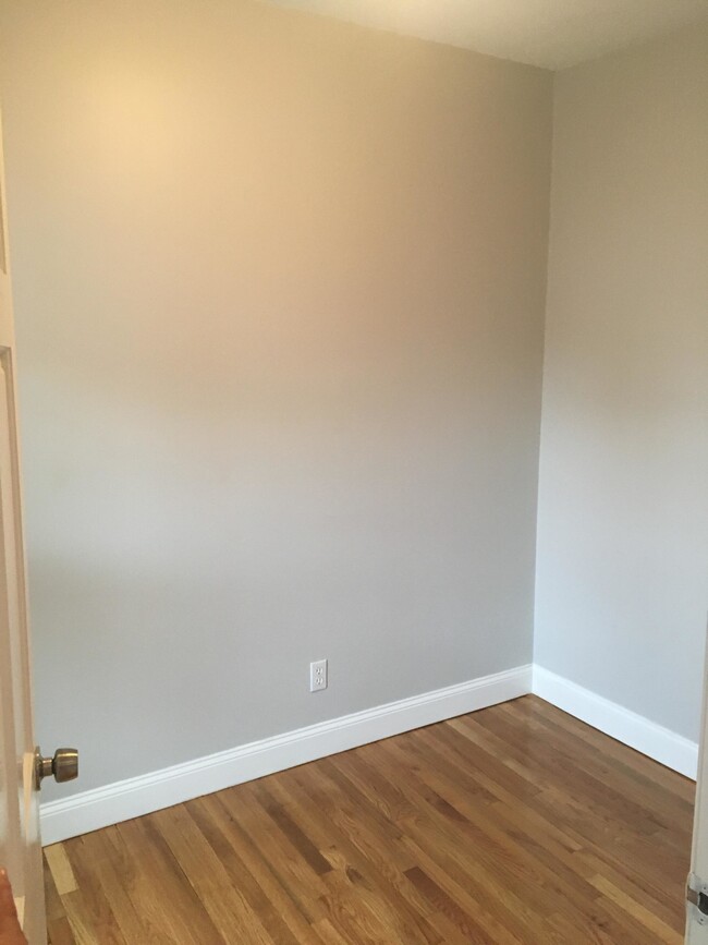 291 Silver St, Unit 3 in Boston, MA - Building Photo - Building Photo