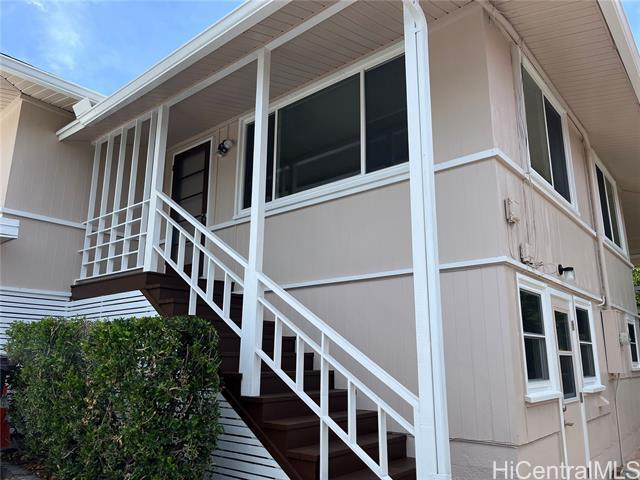 1341 Ekaha Ave in Honolulu, HI - Building Photo - Building Photo