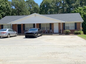 293-366 Caudell Dr in Lavonia, GA - Building Photo - Building Photo