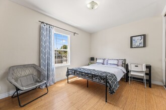 7452 Jamieson Ave in Los Angeles, CA - Building Photo - Building Photo