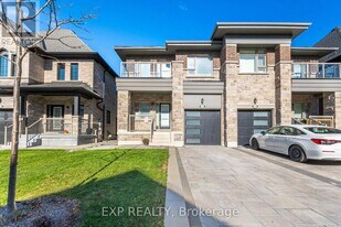 13 Alan Williams Trl in Uxbridge, ON - Building Photo