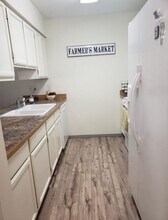 8352 N Village Dr in Hayden, ID - Building Photo - Building Photo