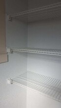 223-2A1 N Hollywood Ave in Daytona Beach, FL - Building Photo - Building Photo