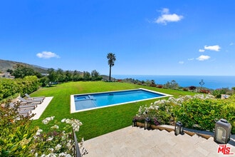 27450 Calicut Rd in Malibu, CA - Building Photo - Building Photo
