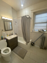 11 Euston St, Unit 2 in Brookline, MA - Building Photo - Building Photo