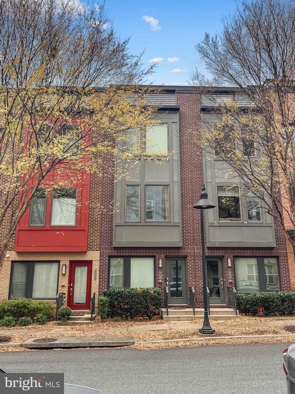 property at 5610 45th Ave