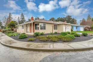 2960 Withrow Pl in Santa Clara, CA - Building Photo