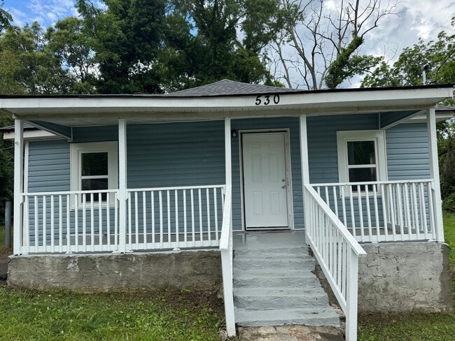 property at 530 E Tinsley St