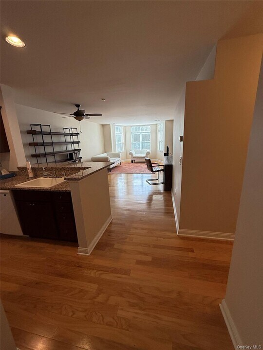 3203 Leeward Dr in Haverstraw, NY - Building Photo