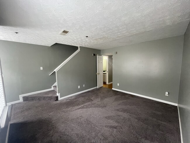 2337 Wellington Cir in Lithonia, GA - Building Photo - Building Photo