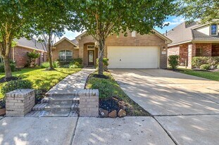 18323 S Elizabeth Shore Loop in Cypress, TX - Building Photo