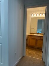 21269 SE 42nd Pl in Issaquah, WA - Foto de edificio - Building Photo