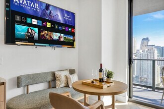 601 NE 1st Ave, Unit SI ID1227539P in Miami, FL - Foto de edificio - Building Photo