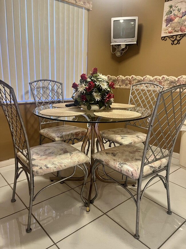 7831 Willow Spring Dr in Lake Worth, FL - Building Photo - Building Photo