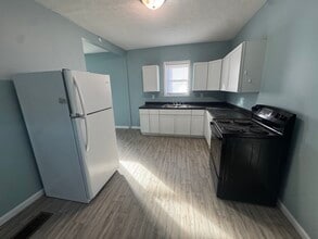 1805 N Wabash Ave in Kokomo, IN - Building Photo - Building Photo