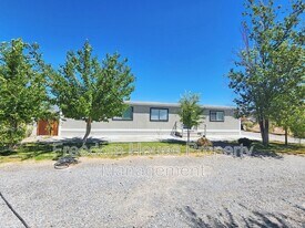 1830 Casey Rd in Pahrump, NV - Building Photo