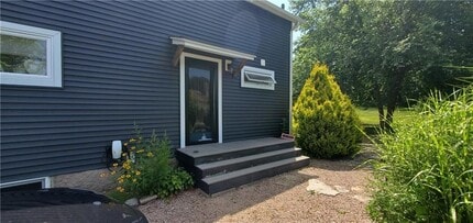 12 Clark St in Westerly, RI - Building Photo - Building Photo