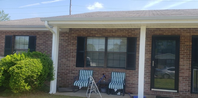 property at 5101 N Moore Ln