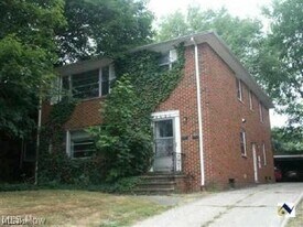 3718 Washington Blvd in University Heights, OH - Building Photo