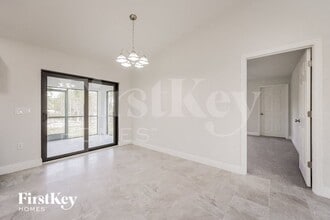 3200 SE 5th St in Blue Springs, MO - Building Photo - Building Photo