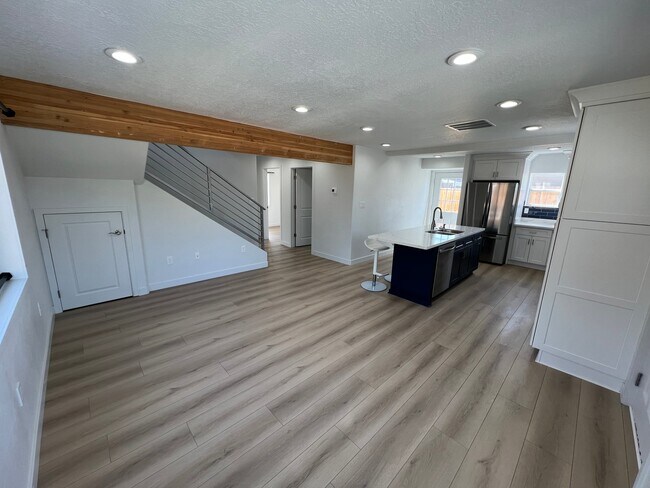 290 N 600 E in Pleasant Grove, UT - Building Photo - Building Photo