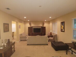 11542 Acosta Ave in Orlando, FL - Foto de edificio - Building Photo