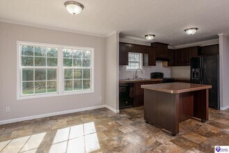 190 Cedar Hills Rd in Brandenburg, KY - Building Photo - Building Photo