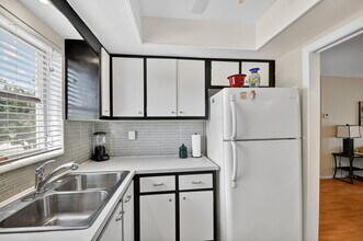 2673 Barkley Dr E in West Palm Beach, FL - Building Photo - Building Photo