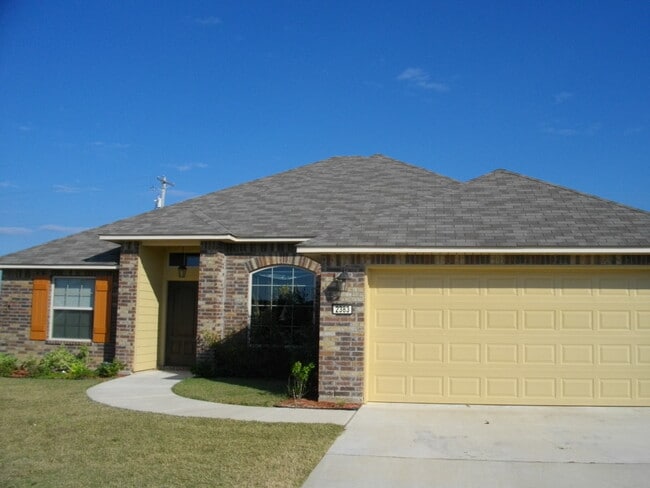 2383 Tallgrass Cir in Bossier City, LA - Building Photo - Building Photo