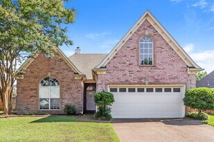8167 White Wing Cove W in Arlington, TN - Building Photo