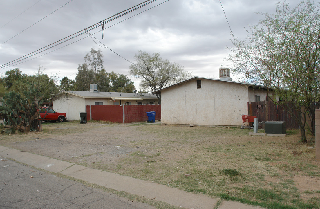 2757-2767 N Fair Oaks Ave in Tucson, AZ - Building Photo