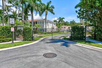 353 Chambord Terrace in Palm Beach Gardens, FL - Building Photo - Building Photo
