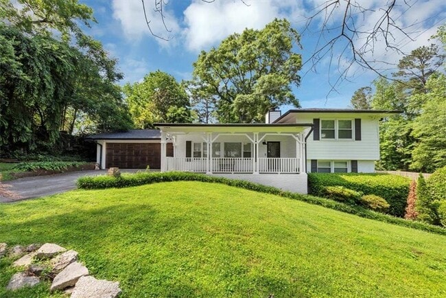 property at 1958 Innwood Rd NE