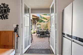 14721 SW 13th St in Pembroke Pines, FL - Building Photo - Building Photo