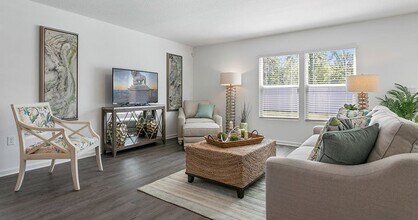 Westlake Landing in Jacksonville, FL - Foto de edificio - Building Photo