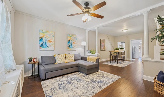 108 Maple St in Conshohocken, PA - Building Photo - Building Photo