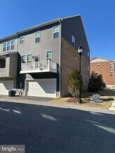 5516 Manor Park Dr in Upper Marlboro, MD - Building Photo - Building Photo