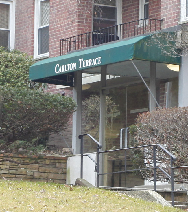 Carlton Terrace in Bronxville, NY - Foto de edificio - Building Photo