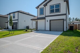 22720 American Kestrel Ct in Splendora, TX - Building Photo - Building Photo