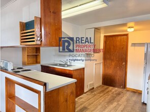 442 S Arthur Ave in Pocatello, ID - Foto de edificio - Building Photo