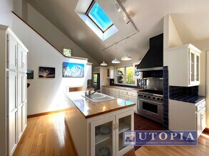 319 Loyola Dr in Aptos, CA - Building Photo - Building Photo