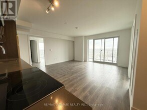 1010 Sandy Beach Rd in Pickering, ON - Building Photo - Building Photo
