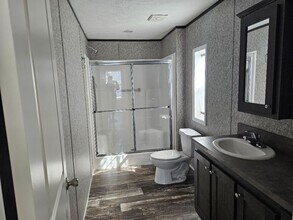 14 Boulder Way in Ledyard, CT - Building Photo - Building Photo