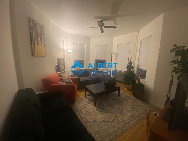 10 Parker Hill Ave, Unit 10 Parker Hill ave #2