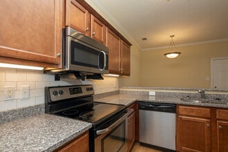 Sage Creek in Augusta, GA - Building Photo - Interior Photo