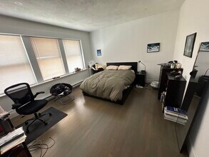 1414 Beacon St, Unit 2 in Brookline, MA - Building Photo - Building Photo